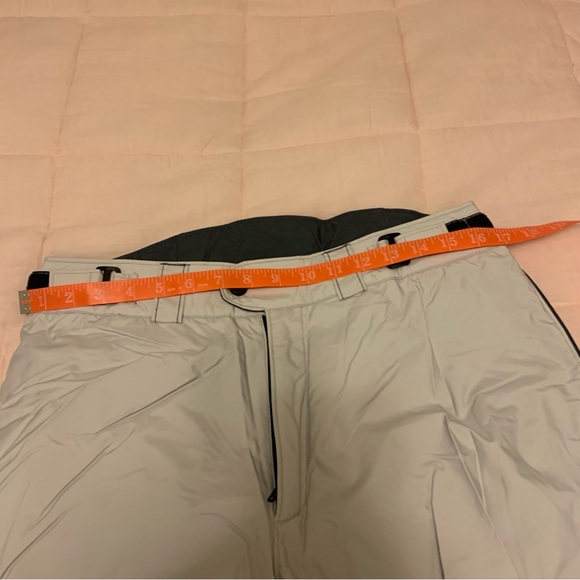 Columbia ski pant size Ladies L light grey insulated with pockets adjustable - Picture 12 of 16